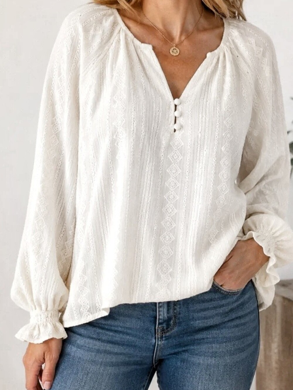 Frye Sea Salt White Textured Gauzy Peasant Top M